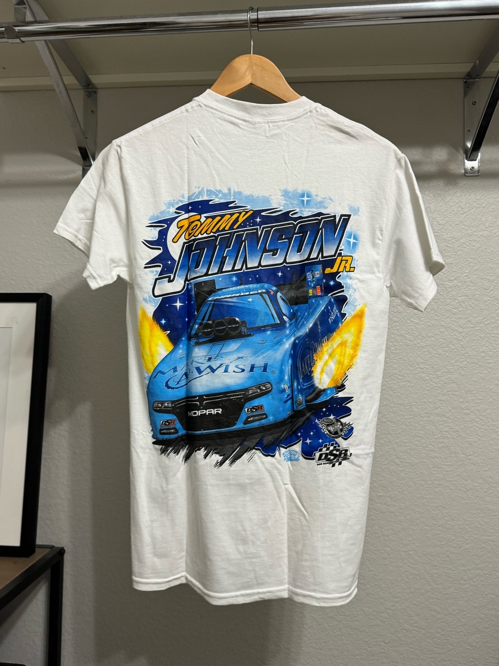 Vintage 2000s Nascar Tommy Johnson Jr. Blue Racing Graphic Tee Shirt Y2K